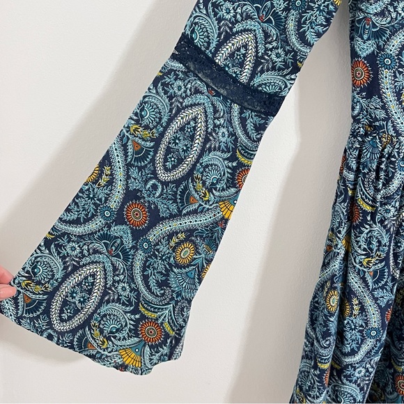 Band of Gypsies Blue Fit and Flare Dress Size S Long Sleeve Bohemian Sunflower - Picture 4 of 7